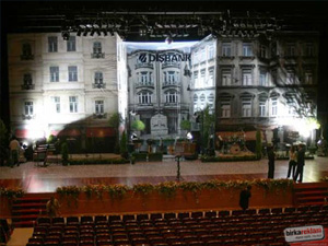 cephe giydirme - delikli folyo